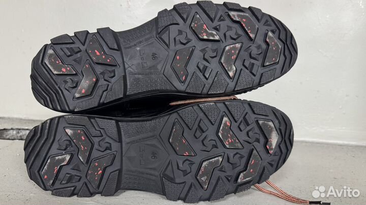 Зимние утеплённые рабочие сапоги