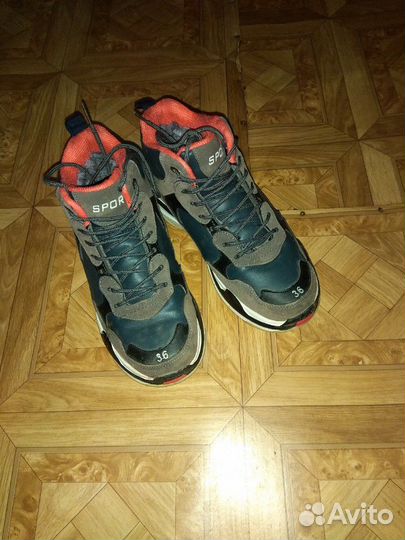 Кроссовки зимние