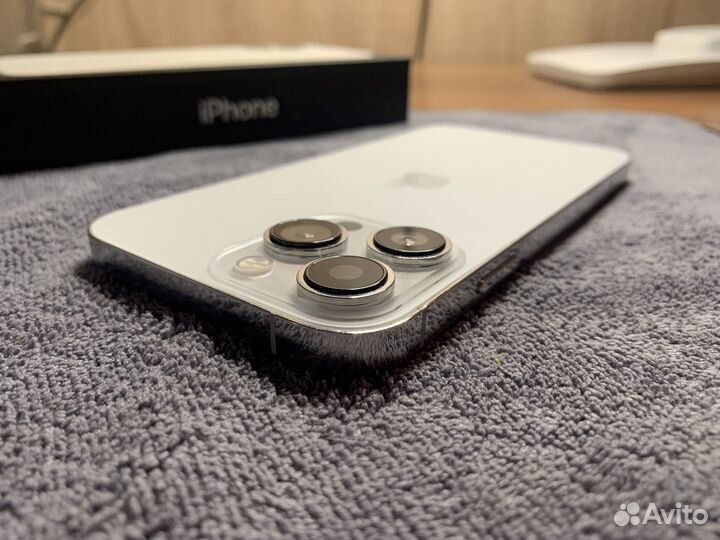 iPhone Xr в корпусе 14 pro
