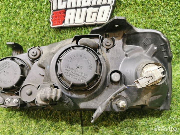 Фара правая Hyundai Avante XD G4EC 2003