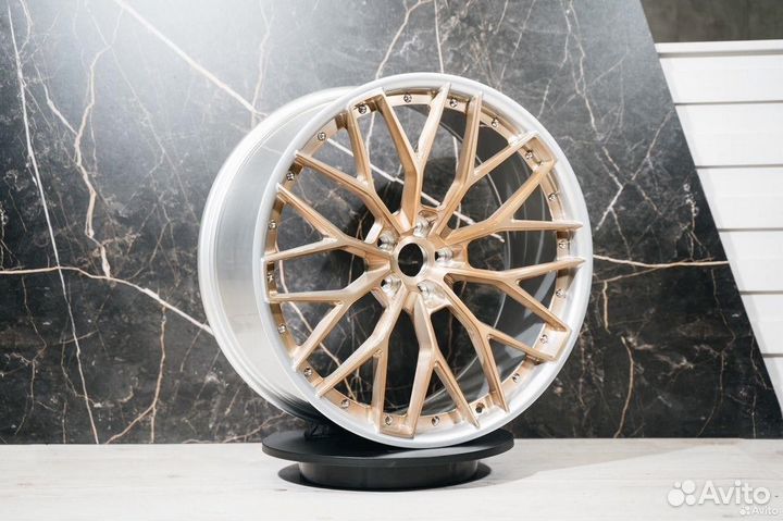 Кованные диски R22 Audi TT RS