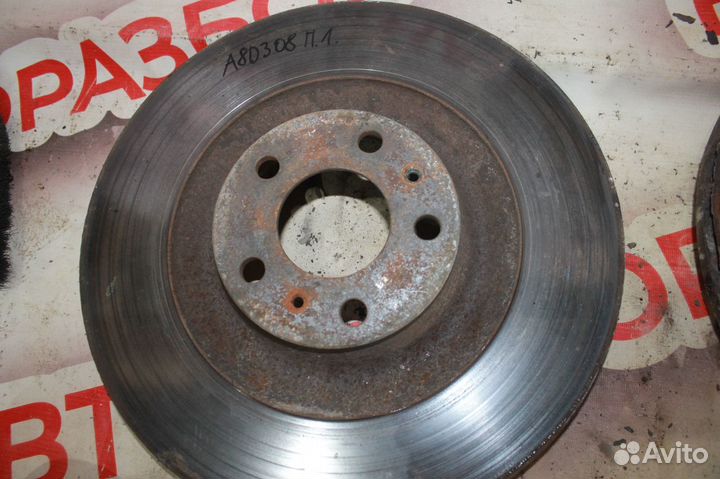 Диск тормозной передний Audi A8 D3