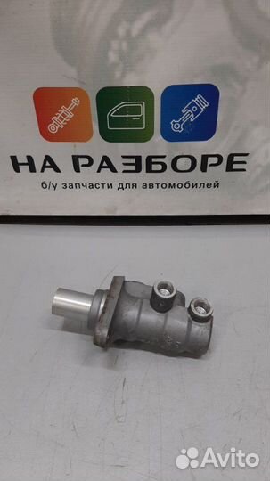 Главный тормозной цилиндр Land Rover Freelander 2