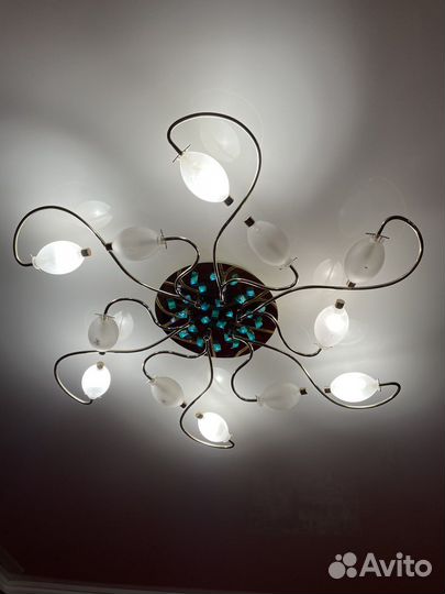 Люстра потолочная