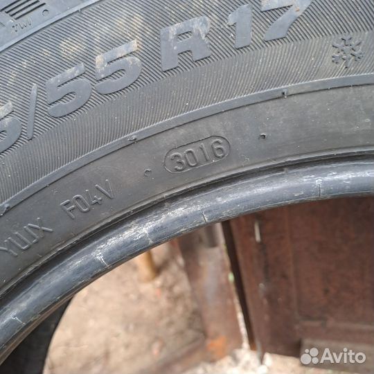 Viatti Bosco S/T V-526 215/55 R17 B