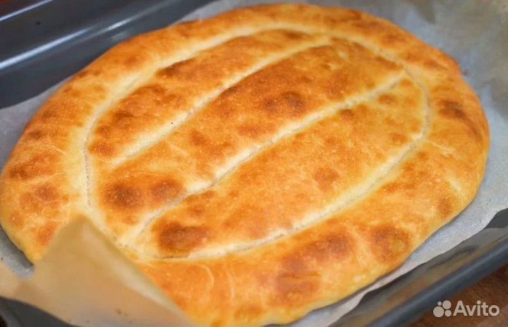 Пекарь хлеба