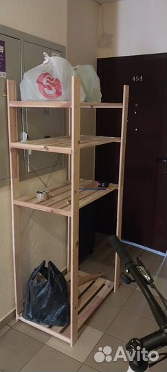 Стеллаж деревянный