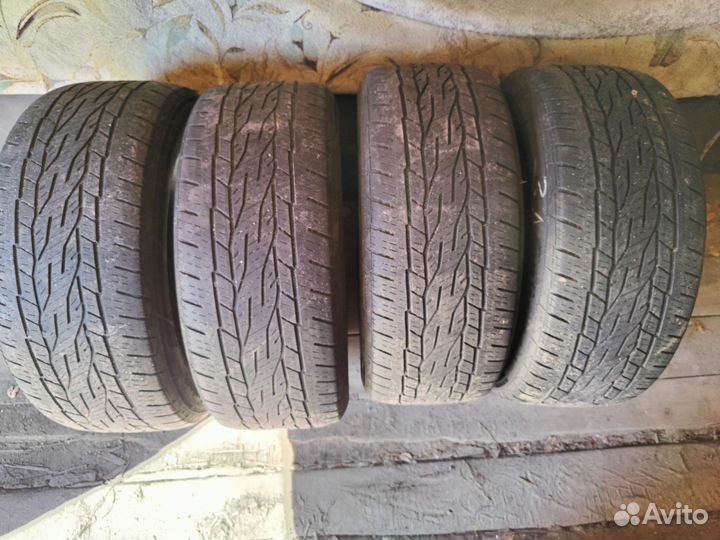 Continental ContiCrossContact LX2 235/55 R17 99V