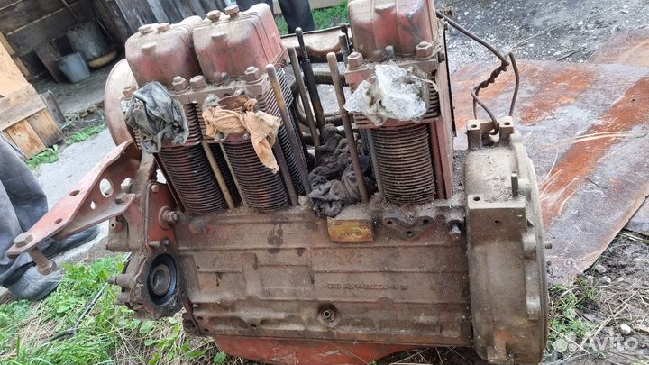 Двигатель д-144