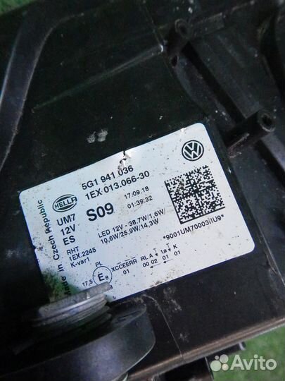 Фара правая Volkswagen Golf