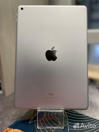 Планшет Apple iPad 9 Wi-Fi 64GB