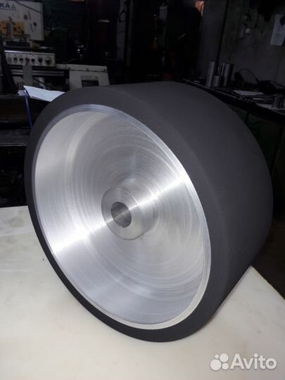 Ролик 000 006 06 002 loeser 300х110 RPS376