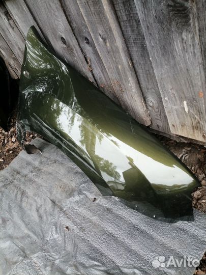 Крыло правое на Renault duster оригинальное