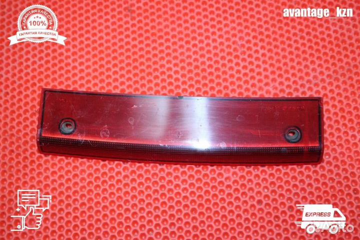 Фонарь в спойлер Ford C-Max дорест 2.0Л бензин 145