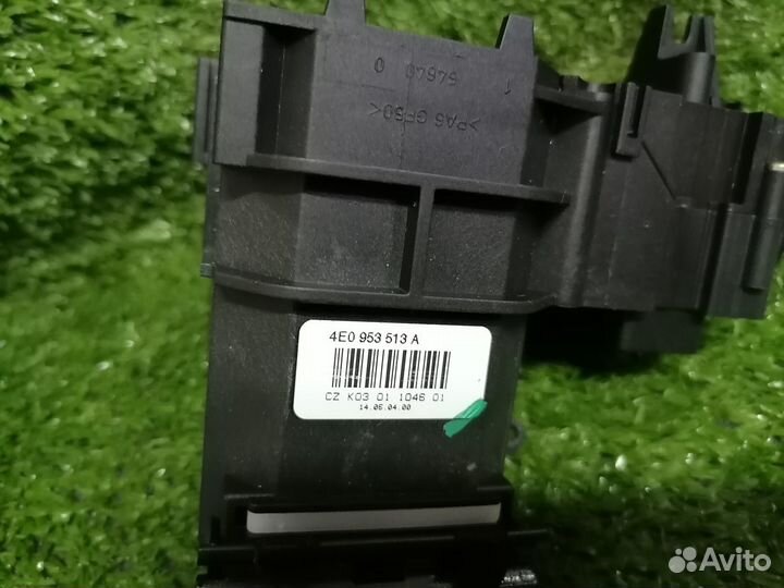 Переключатель подрулевой (света-поворотников) 4E09