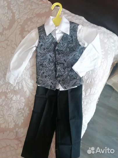 Костюм тройка на мальчика