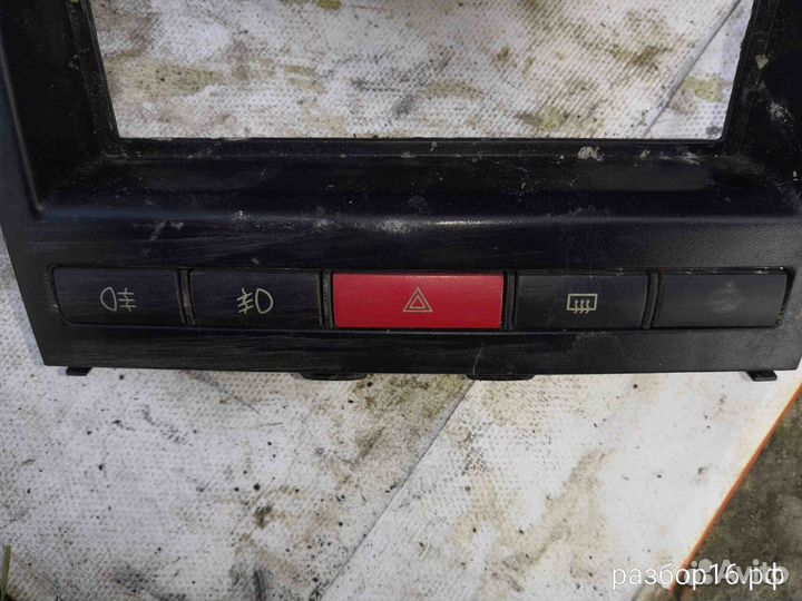 Кнопка аварийной сигнализации Fiat Albea