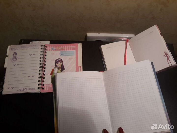 Блокноты девушки аниме