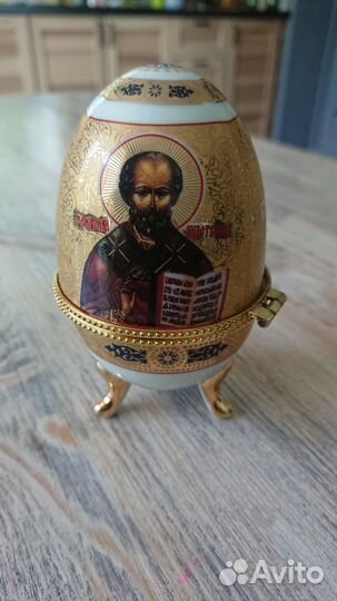 Яйцо шкатулка фарфор
