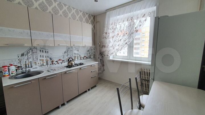 1-к. квартира, 33 м², 8/10 эт.