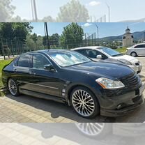 Nissan Fuga 2.5 AT, 2008, 170 000 км, с пробегом, цена 1 490 000 руб.