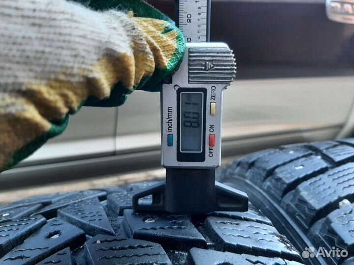 Dunlop SP Winter Ice 02 255/60 R18