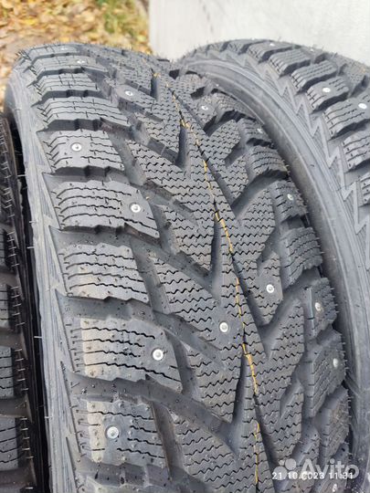 Nexen Winguard Spike WS62 225/65 R17 106T