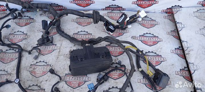 Коса под капот Honda Cr-V RM4 K24A 2012