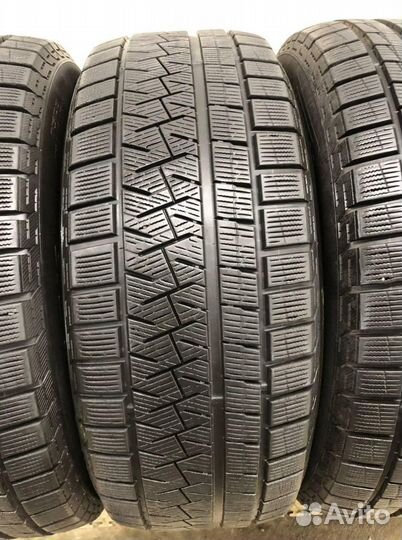 Pirelli Ice Asimmetrico 215/60 R16 98W