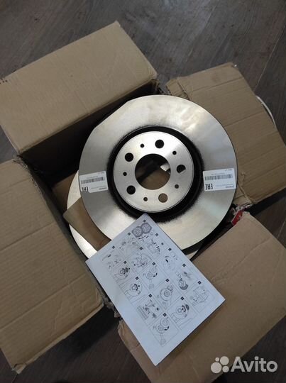 Диски тормозные передние для Вольво TRW DF4339