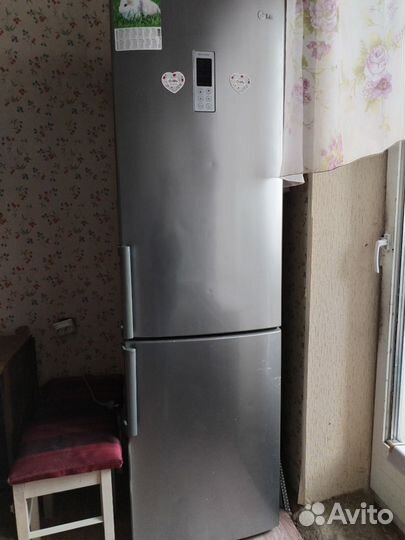 Холодильник LG