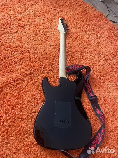 Электро гитара