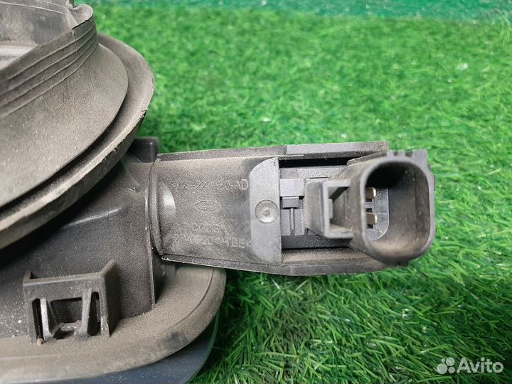 Лючок бензобака Ford Mondeo 4