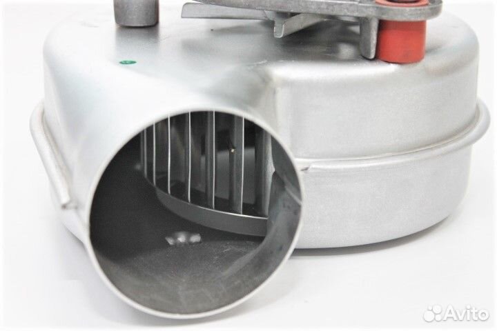 Вентилятор Bosch Buderus U072-12/18kwbn-12/18H 87