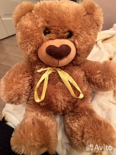 Плюшевый медведь