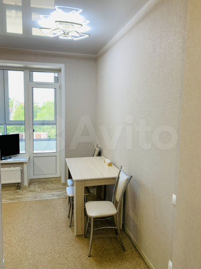 2-к. квартира, 75 м², 4/21 эт.