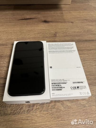 iPhone 11, 128 ГБ