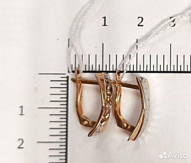 Золотые серьги