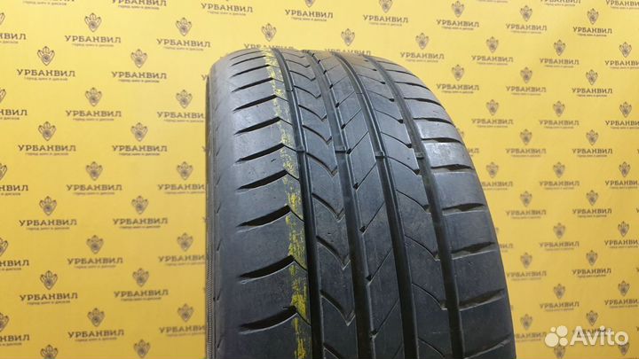 Goodyear EfficientGrip 255/45 R20