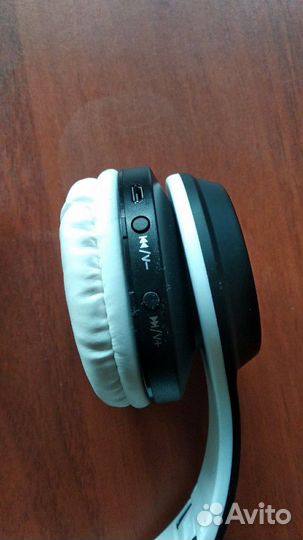 Bluetooth наушники