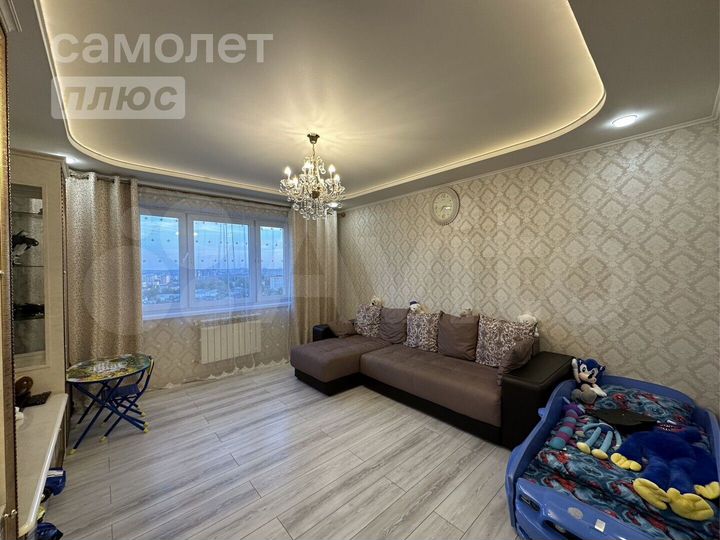 2-к. квартира, 60,6 м², 17/27 эт.