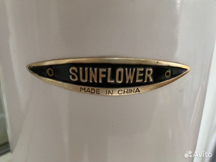 Термос на 2,2 литра Китай