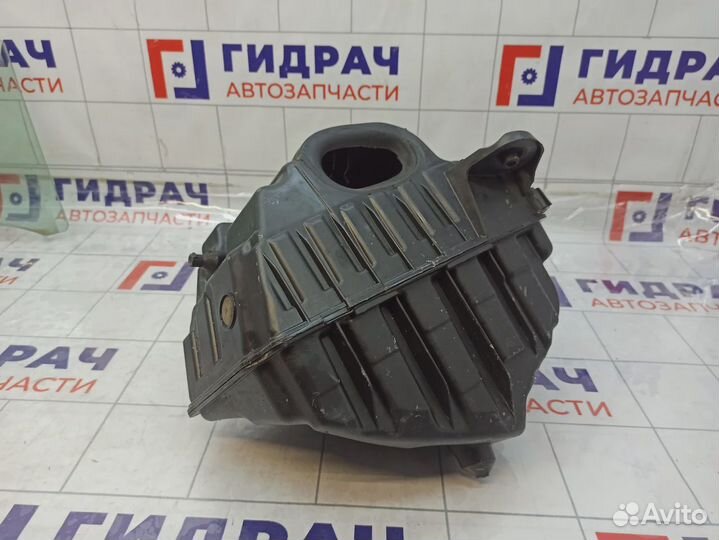 Корпус воздушного фильтра Renault Megane 3 165006500R