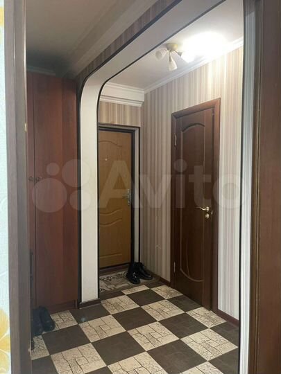 3-к. квартира, 70 м², 3/5 эт.