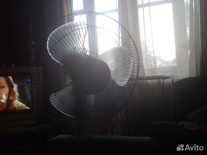 Вентилятор напольный на запчасти