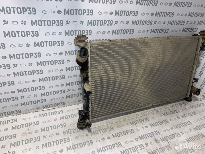 Радиатор Ford Connect 1.8 tdci 2010