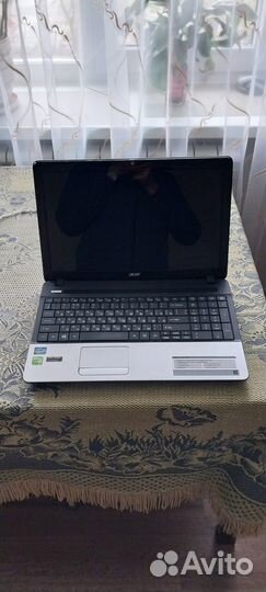 Ноутбук Acer Aspire e1
