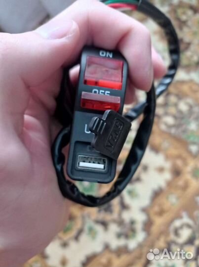 Продам USB зарядник для мотоцикла