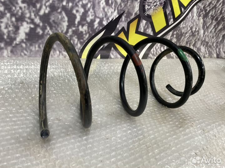 Пружина передняя Toyota Avensis T25 Авенсис