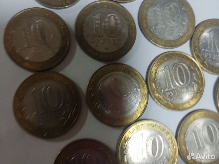 10 рублёвые юбилейные монеты 98шт 5000р